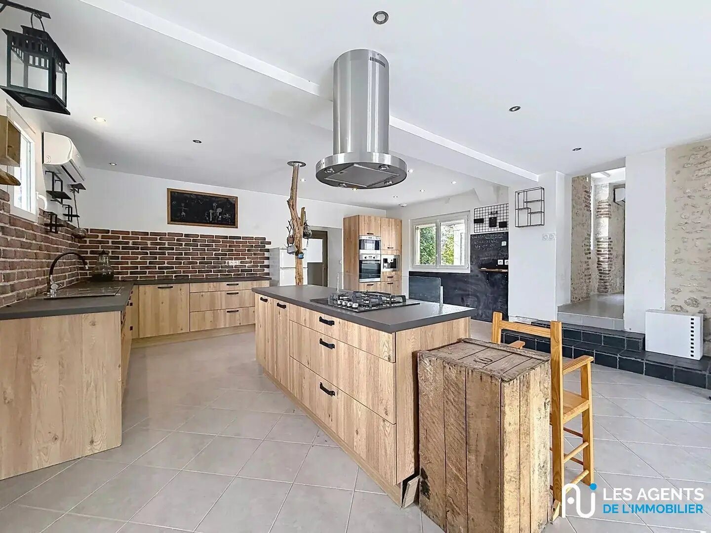 Maison à vendre, 209m², Saint-Cyr-en-Val
