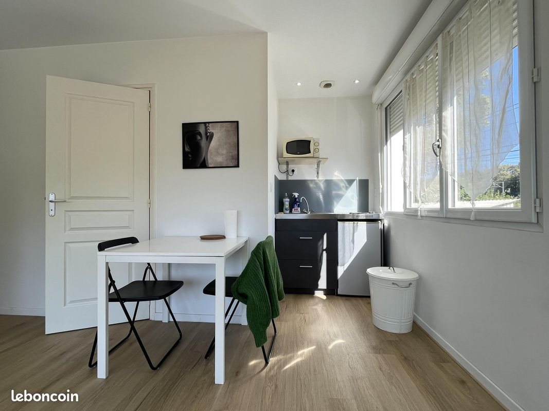 Appartement à louer, 21m², Niort