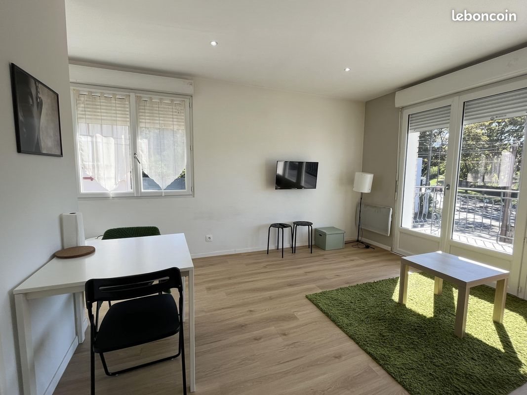 Appartement à louer, 21m², Niort