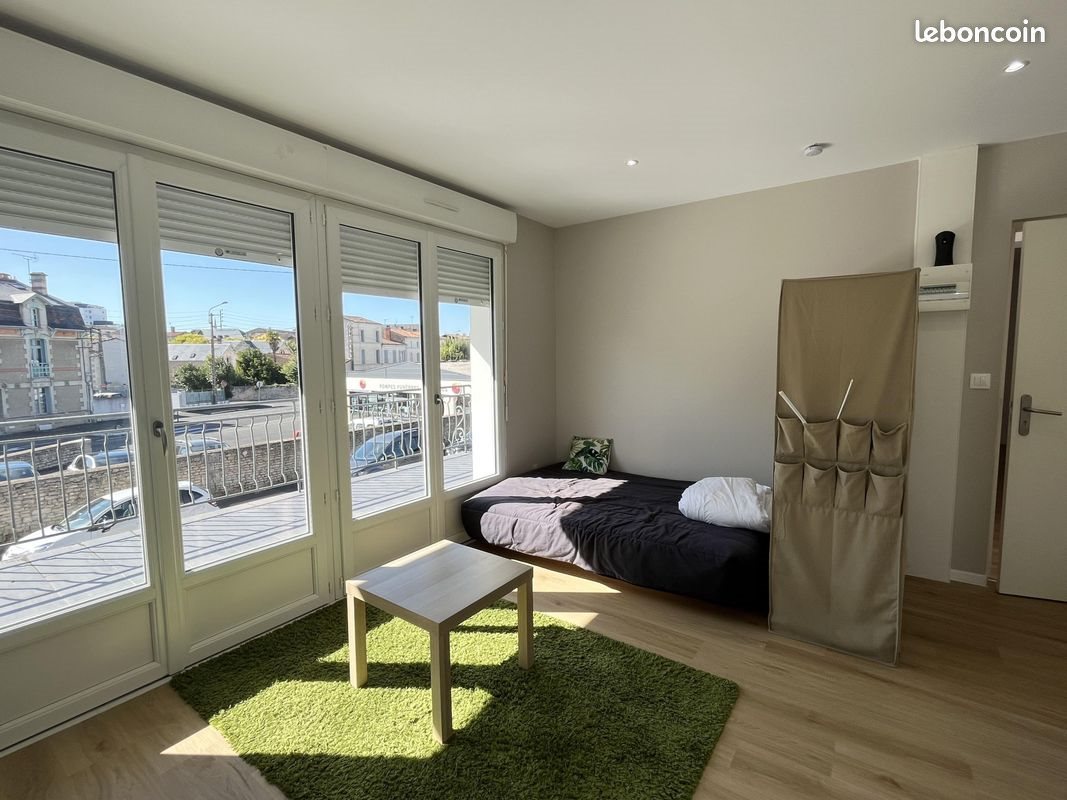 Appartement à louer, 21m², Niort