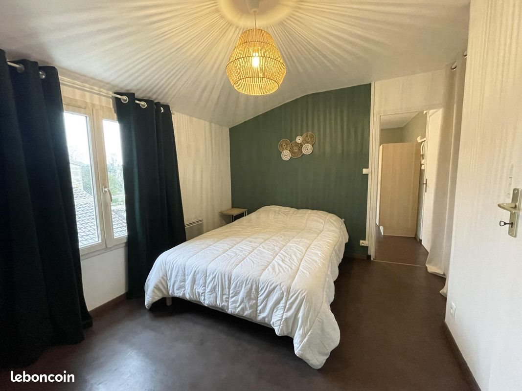 Appartement à louer, 23m², Niort