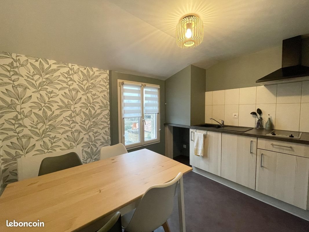 Appartement à louer, 23m², Niort