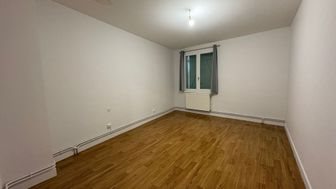Maison à louer, 123m², Arçais