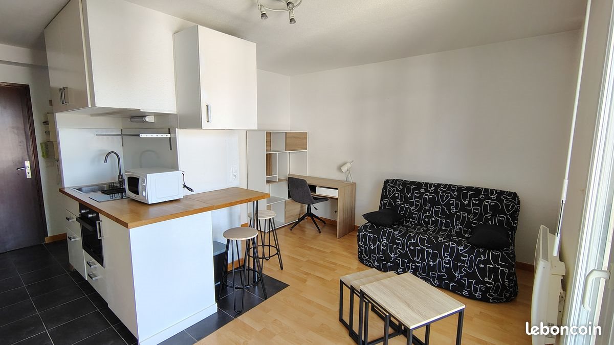 Appartement à louer, 22m², Niort