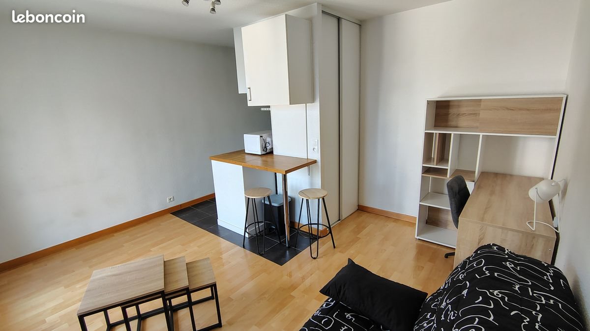 Appartement à louer, 22m², Niort