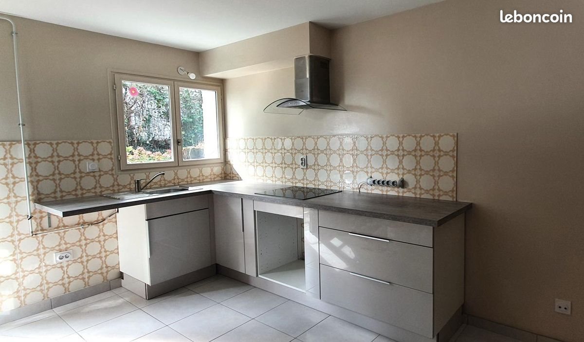 Maison à louer, 91m², Sonnaz