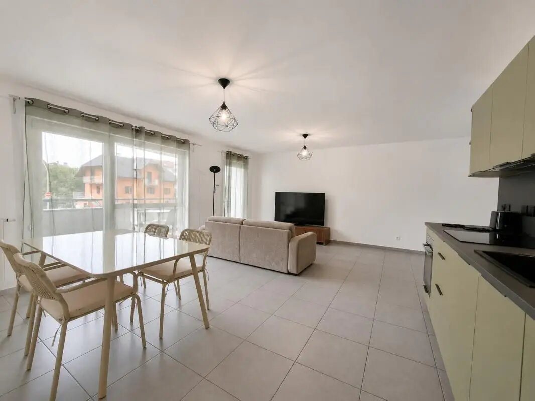 Appartement à louer, 68m², Annecy