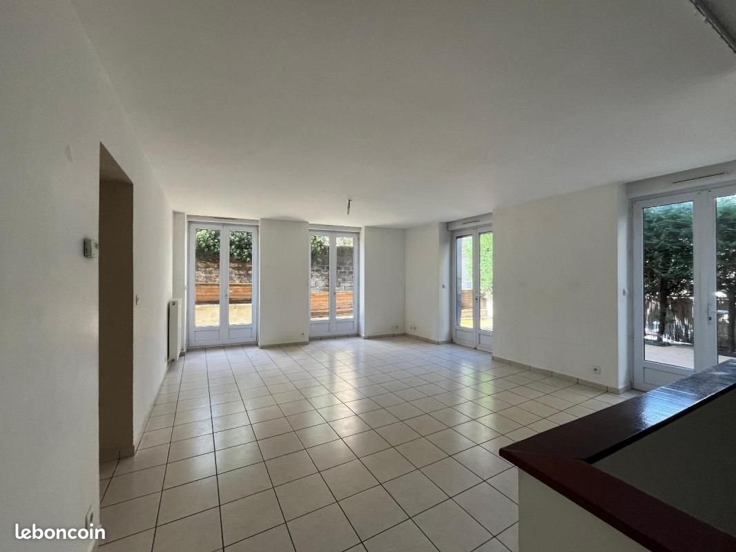 Appartement à louer, 87m², Lorette