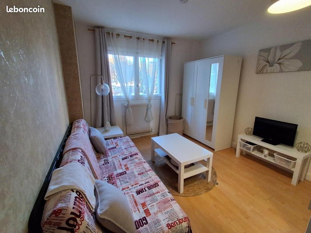 Appartement à louer, 17m², Saint-Étienne