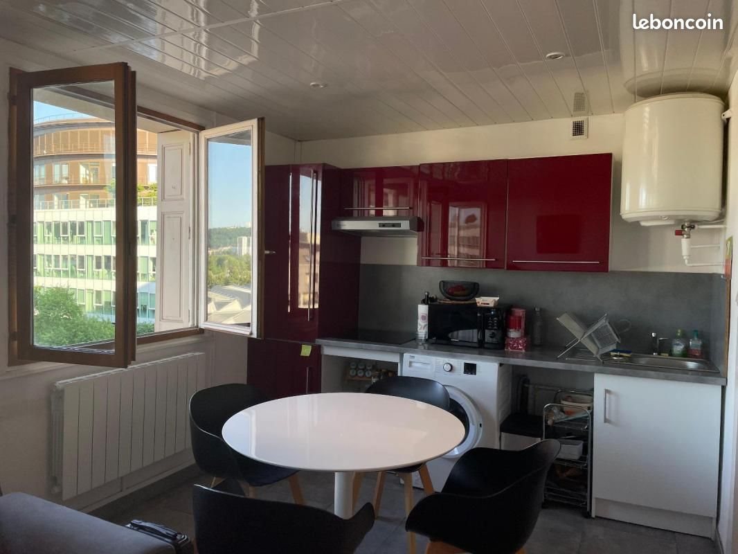 Appartement à louer, 42m², Saint-Etienne