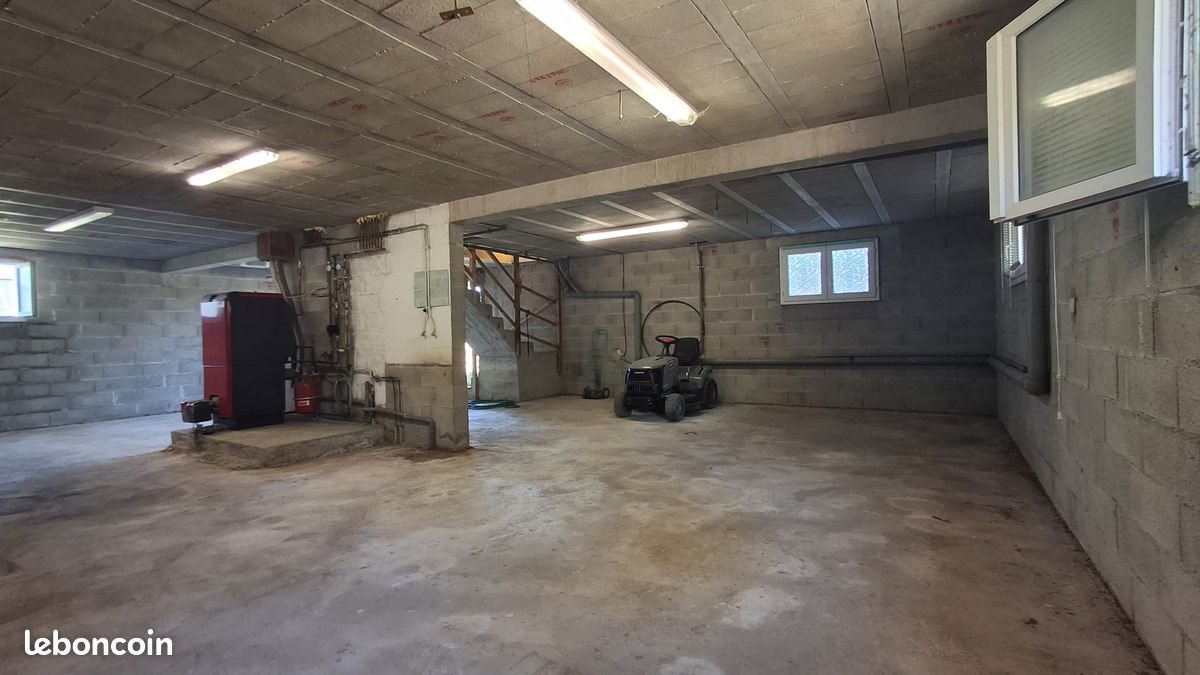 Maison à vendre, 140m², Montrozier