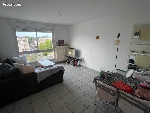 Appartement à louer, 45m², Rodez