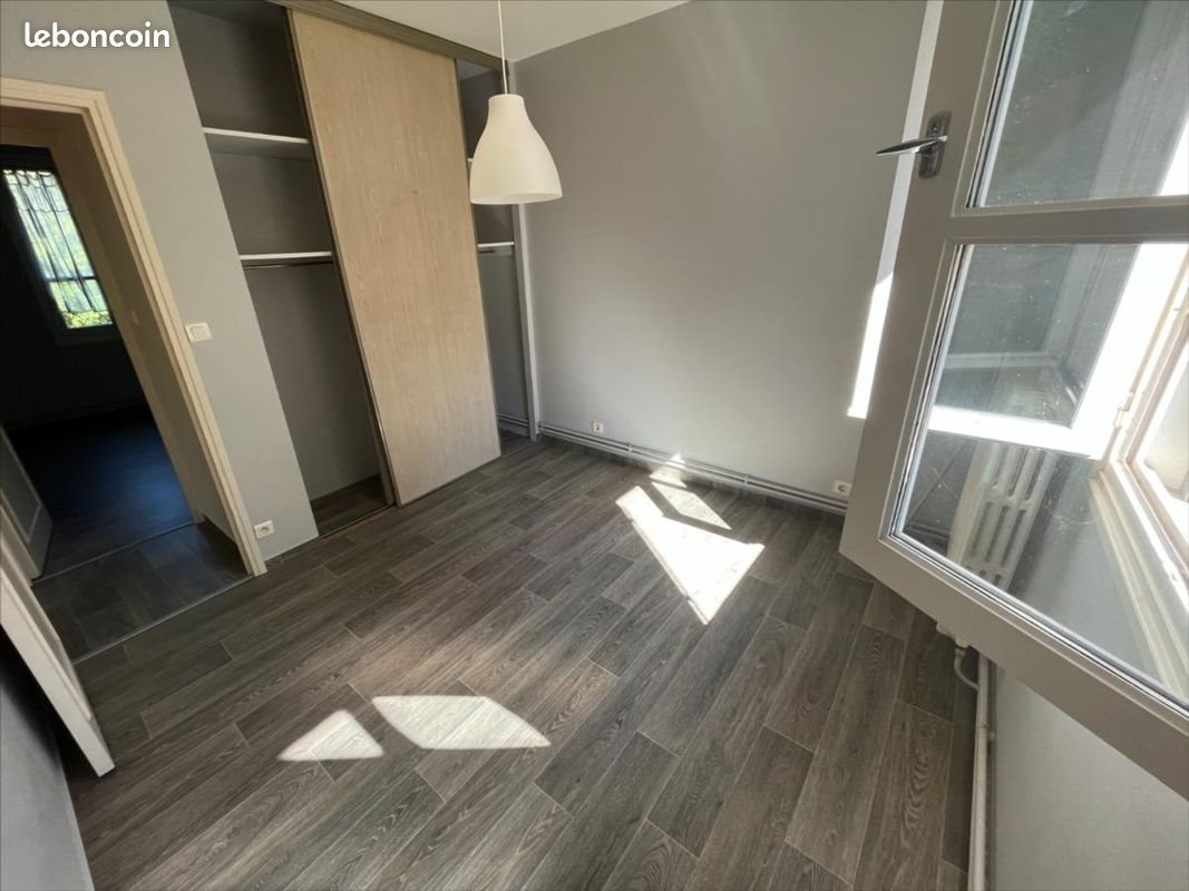 Appartement à louer, 47m², Firmi