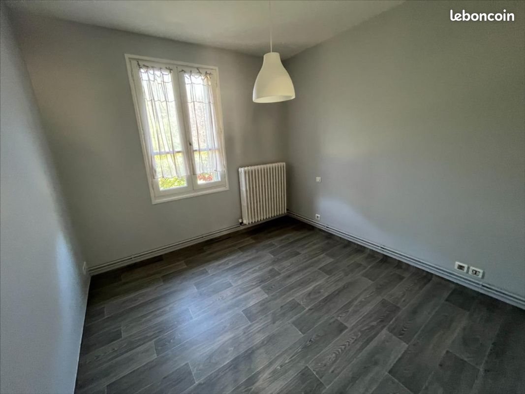 Appartement à louer, 47m², Firmi