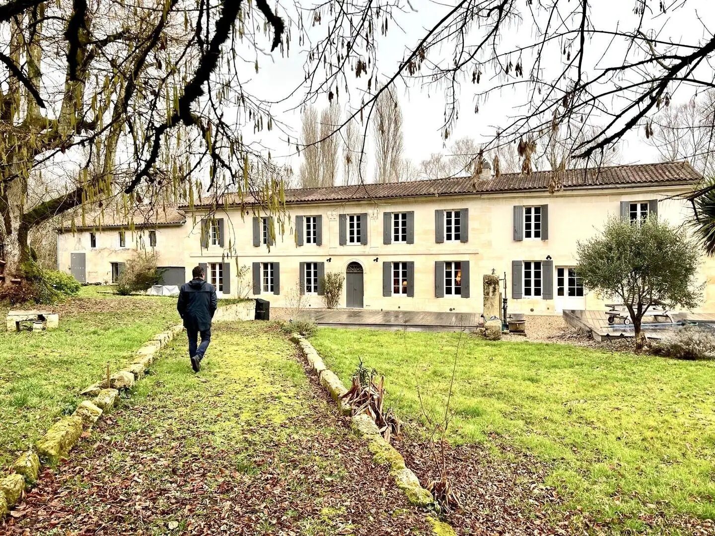 Maison à vendre, 550m², Saint-Laurent-d'Arce