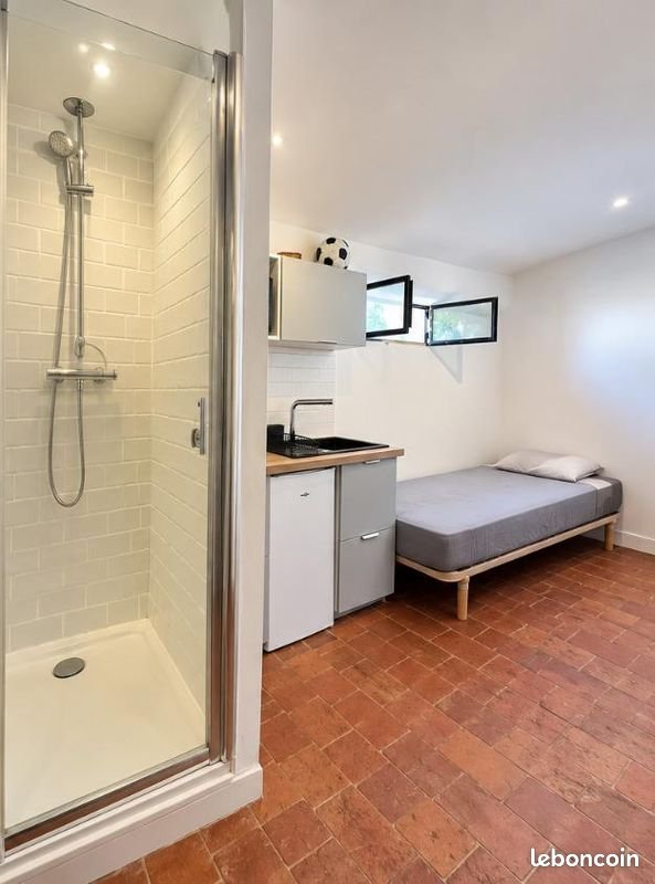 Appartement à louer, 11m², Marseille 1er