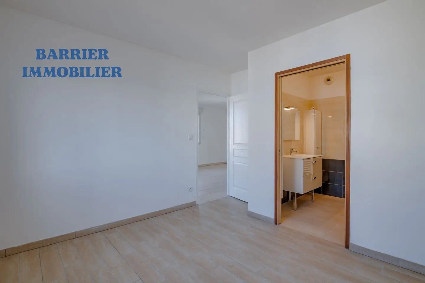 Appartement à vendre, 41m², Pont-de-Chéruy