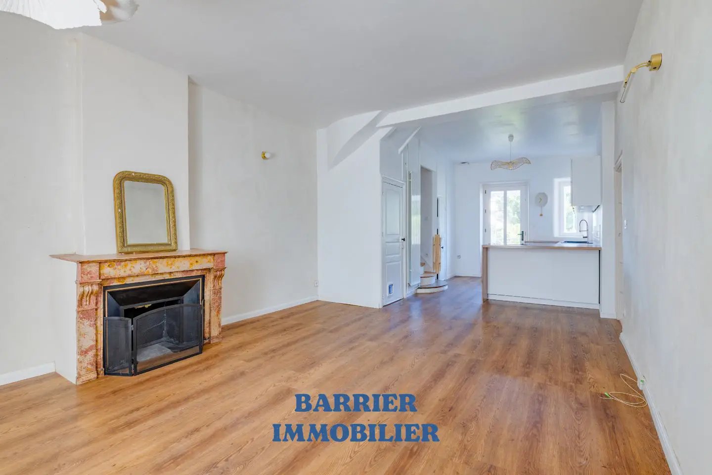 Maison à vendre, 107m², Pont-de-Chéruy