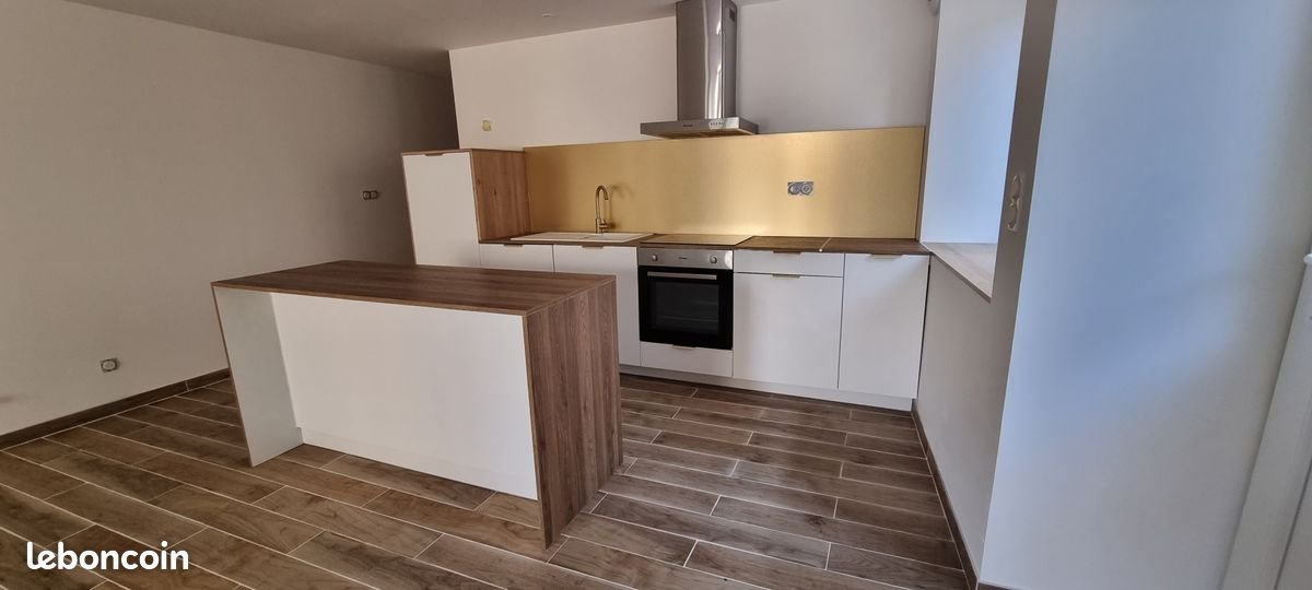 Appartement à louer, 50m², Fraisans