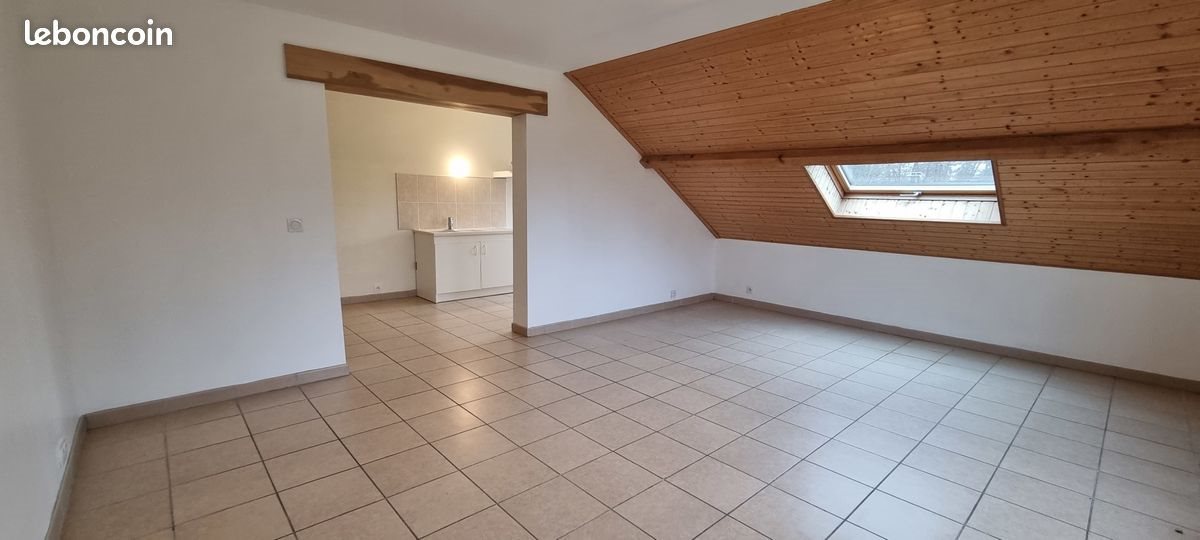 Appartement à louer, 120m², Lantenne-Vertière