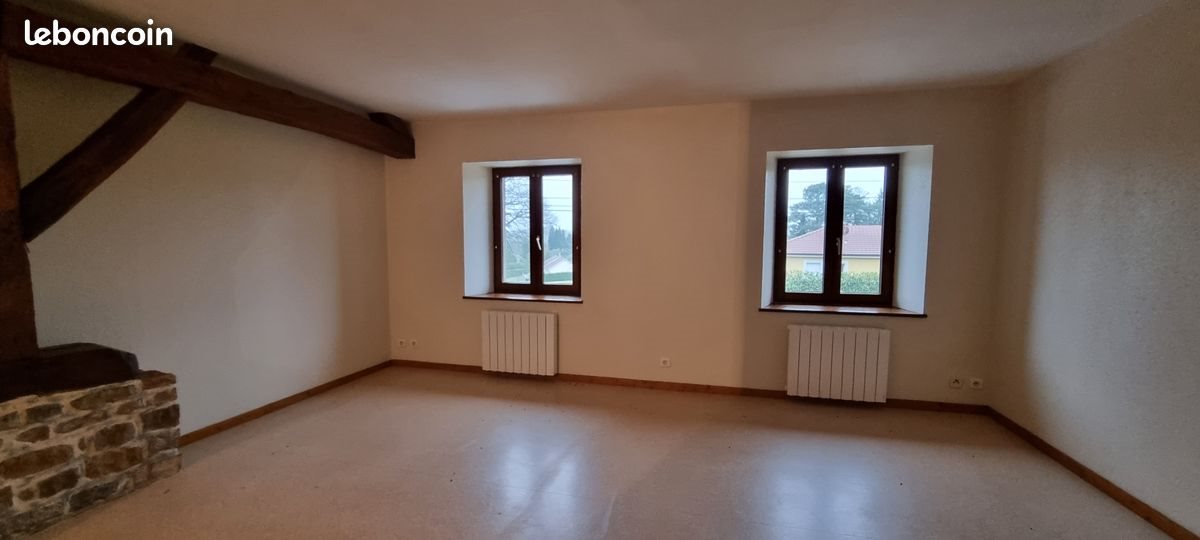 Appartement à louer, 70m², Lantenne-Vertière