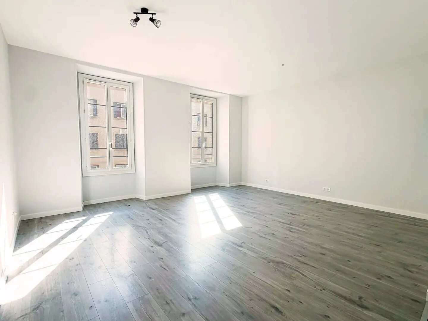 Appartement à louer, 78m², Nice