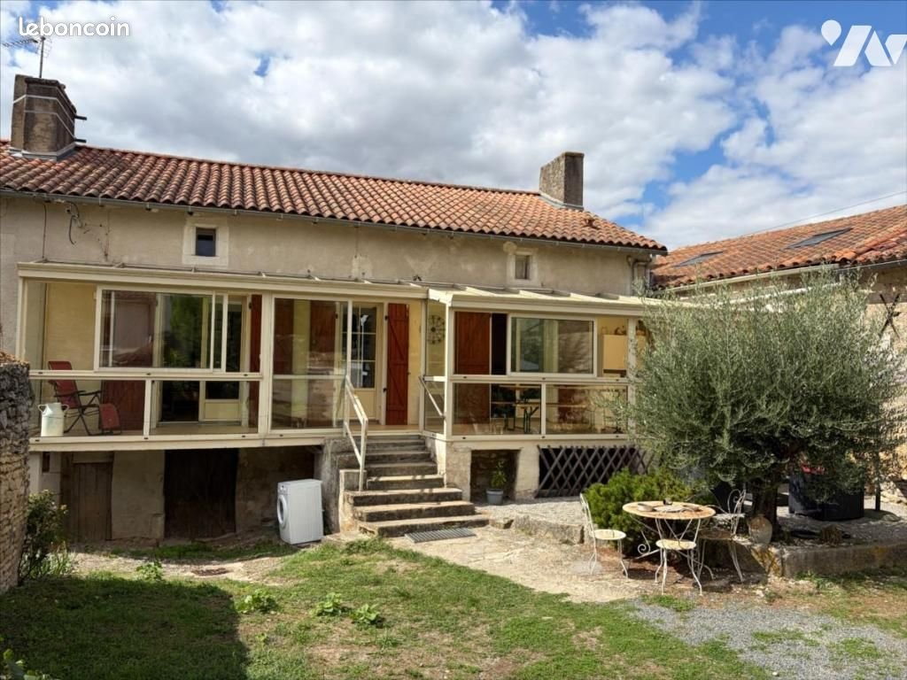 Maison à vendre, 123m², Montamisé