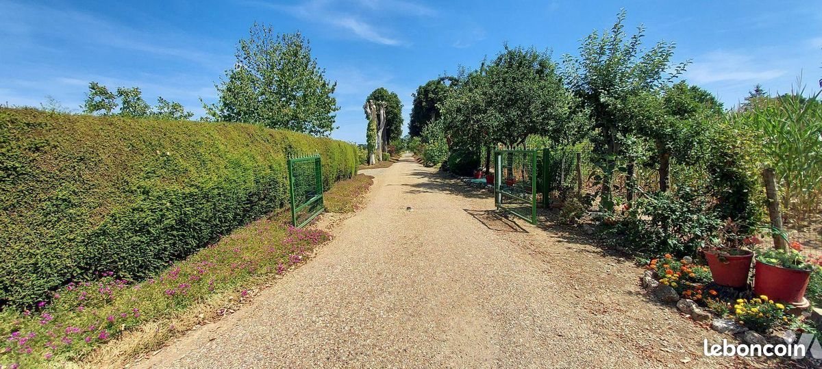 Maison à vendre, 86m², Quelaines-Saint-Gault