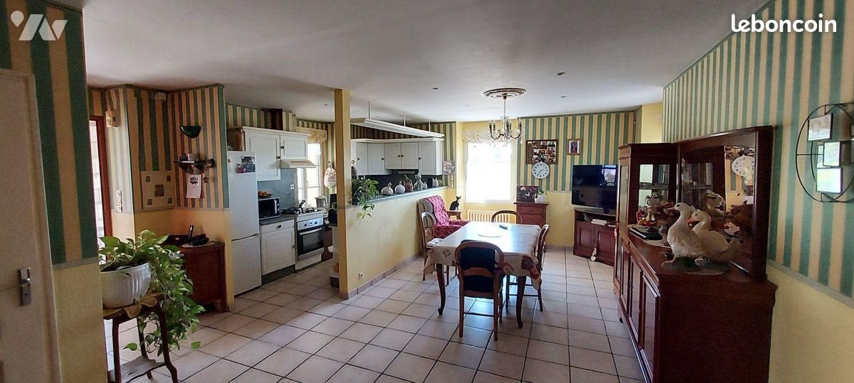 Maison à vendre, 86m², Quelaines-Saint-Gault