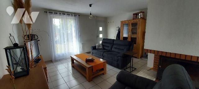 Maison à vendre, 72m², Quelaines-Saint-Gault