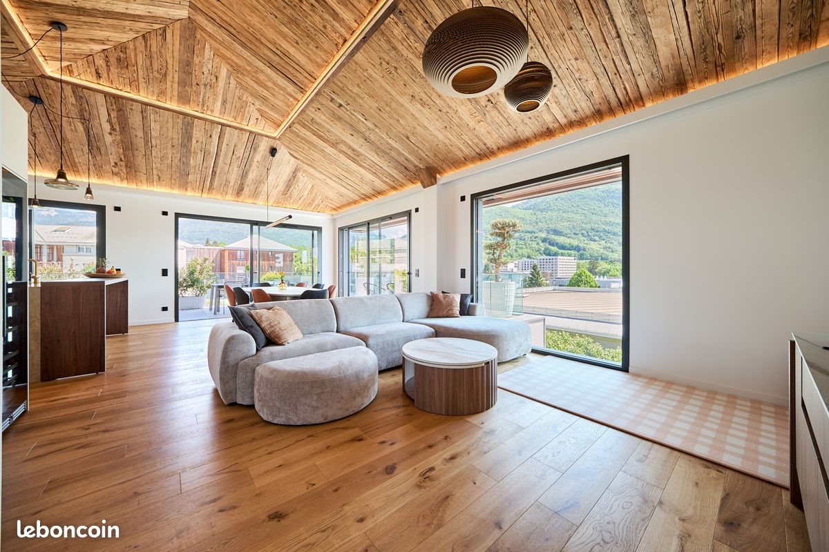 Appartement à vendre, 217m², Annecy-le-Vieux