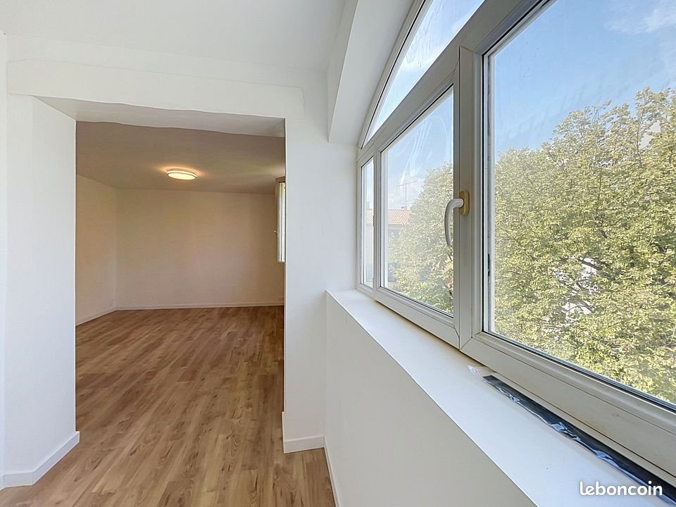 Appartement à louer, 62m², Saint-Cyr-sur-Mer