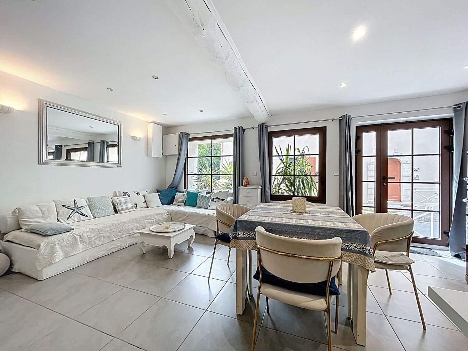 Maison à louer, 58m², Saint-Cyr-sur-Mer
