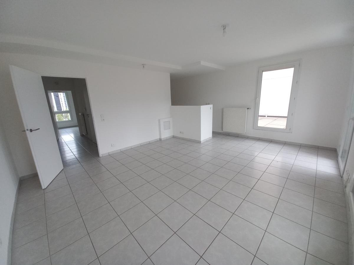Appartement à louer, 79m², Grenoble