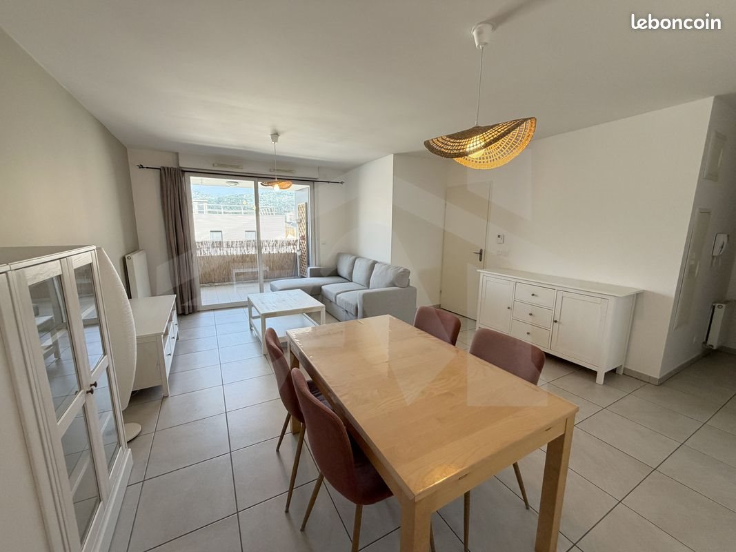 Appartement à louer, 67m², Saint-Martin-d'Hères