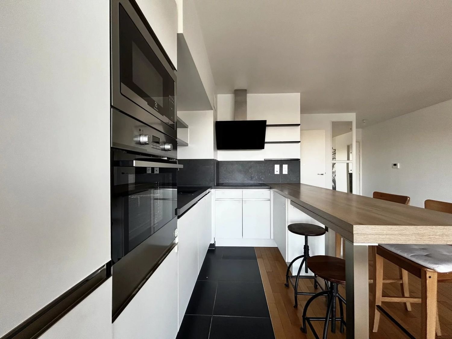 Appartement à louer, 75m², Clichy