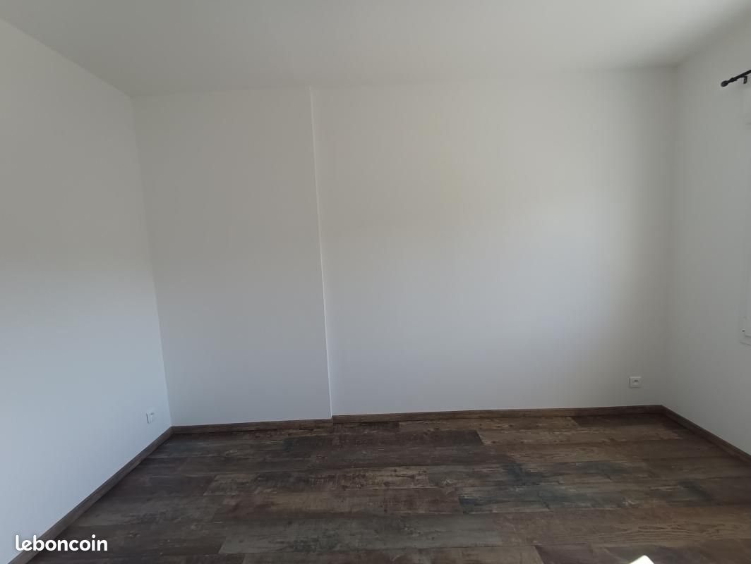 Appartement à louer, 61m², Dampierre-les-Bois