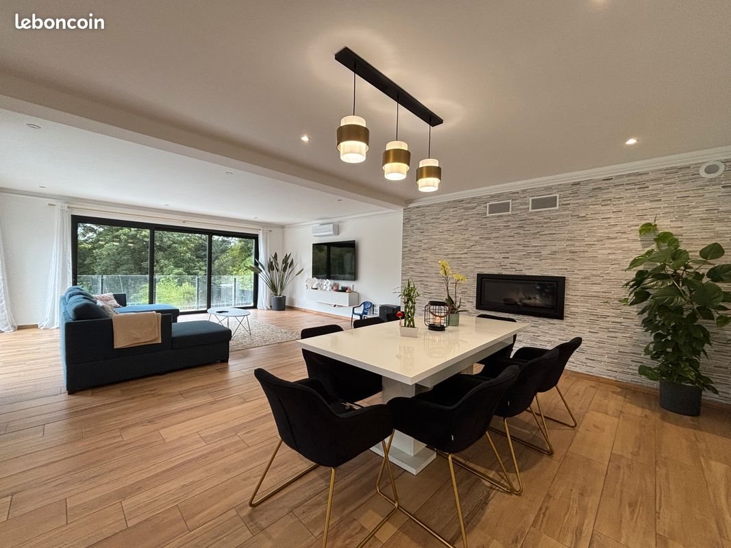 Maison à vendre, 230m², Pont-de-Metz