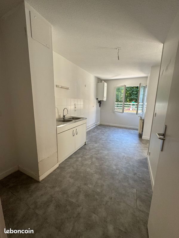 Appartement à vendre, 65m², Viry