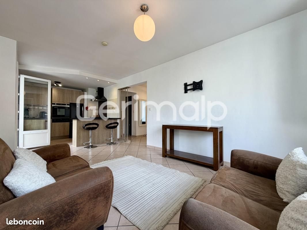 Appartement à louer, 57m², Annecy