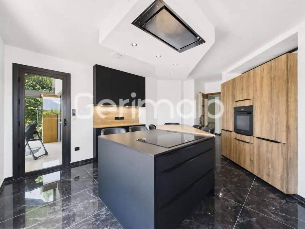 Maison à vendre, 183m², Groisy