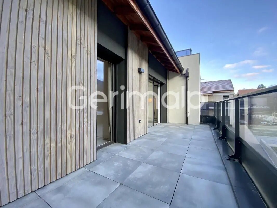 Appartement à louer, 42m², Saint-Cergues