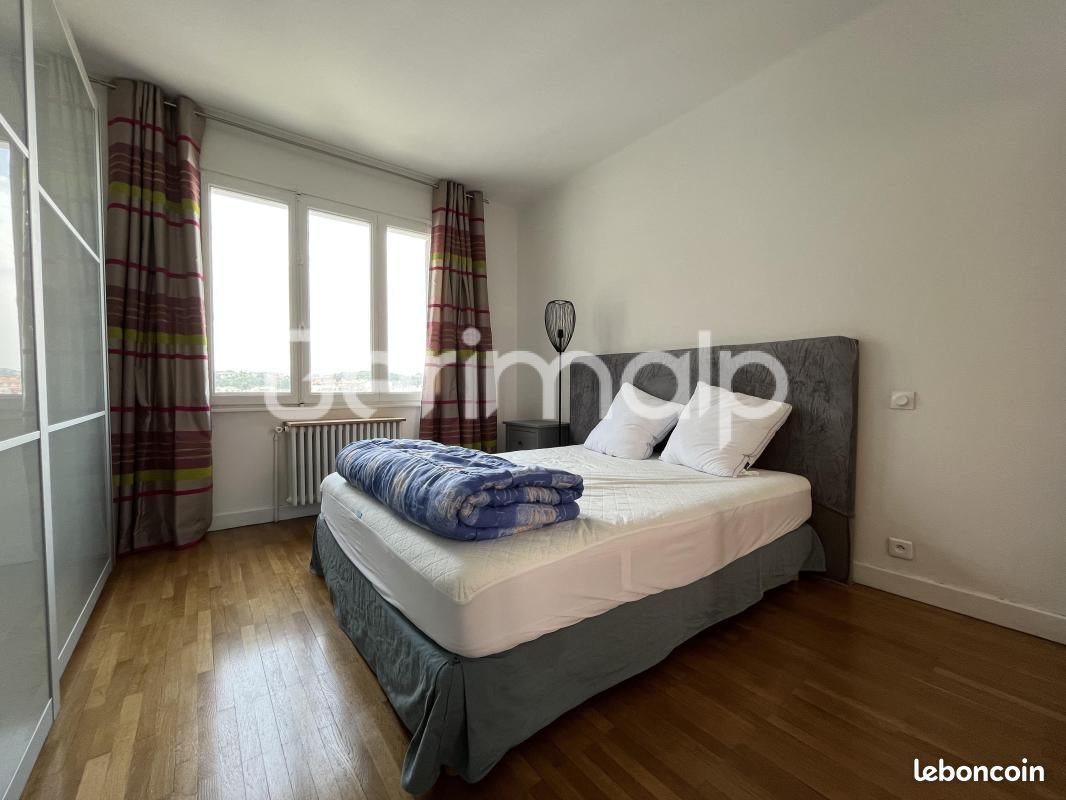 Appartement à louer, 60m², Annecy