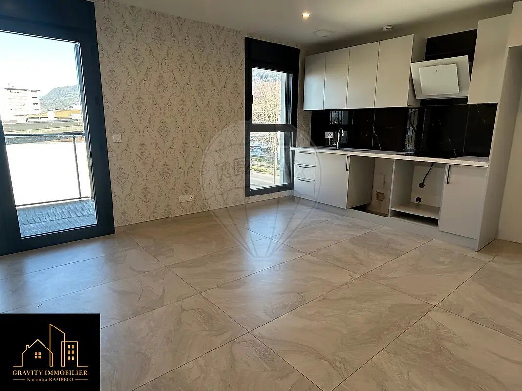 Appartement à louer, 40m², Cluses