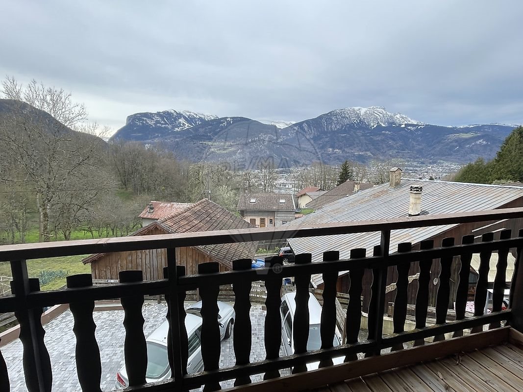 Appartement à louer, 60m², Châtillon-sur-Cluses