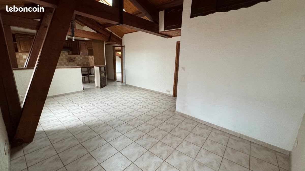 Appartement à louer, 58m², Béziers
