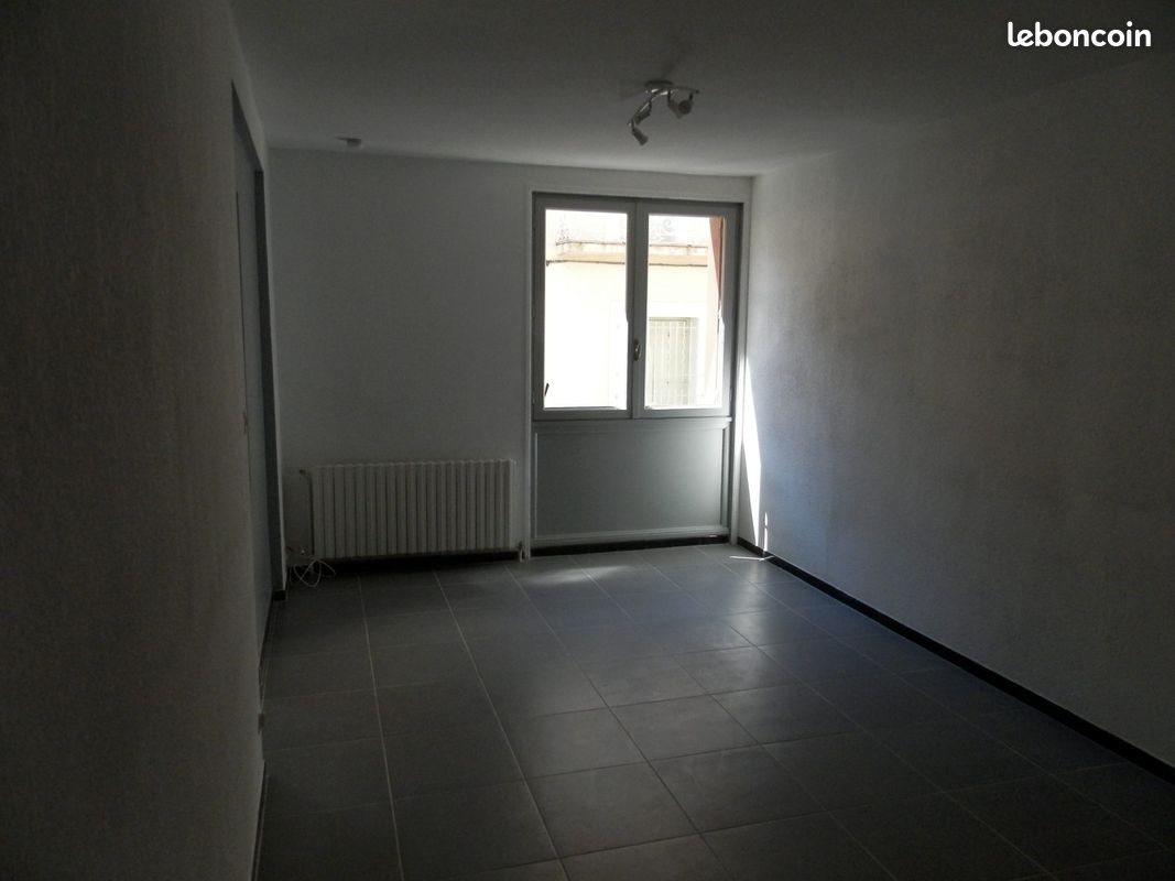 Appartement à louer, 34m², Béziers