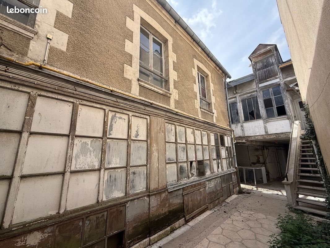 Appartement à vendre, 312m², Issoudun