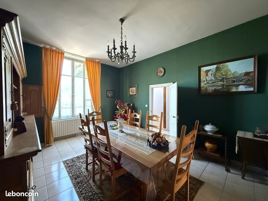 Maison à vendre, 195m², Issoudun