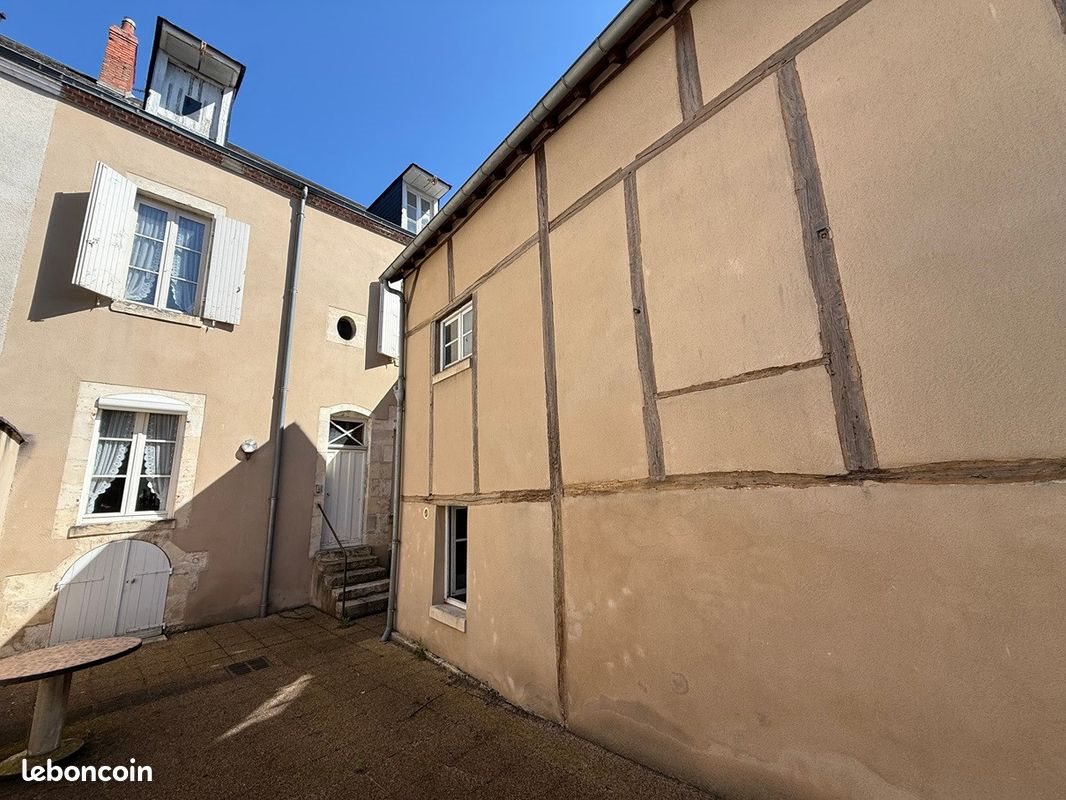 Maison à vendre, 195m², Issoudun